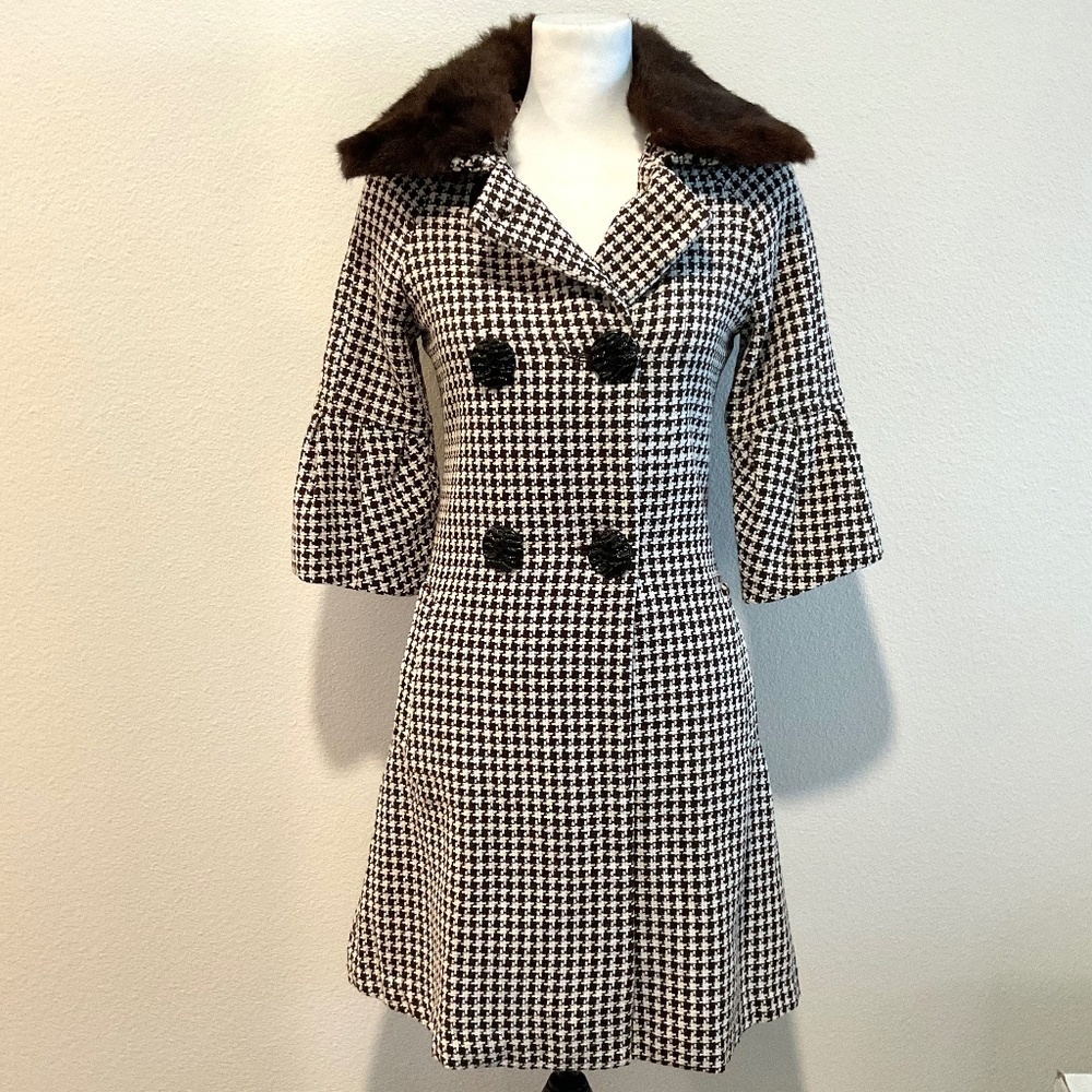 Love Stitch Houndstooth Removable Fur Collar Brown and White Coat Size Small